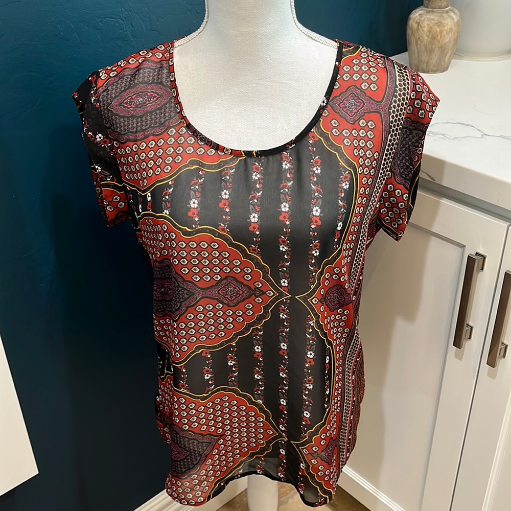 DR2 black and red sheer top.